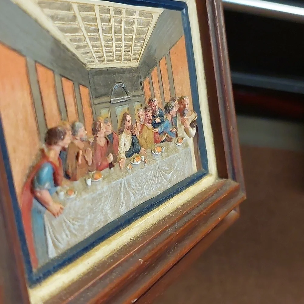 Vintage Stand alone 3D The Last Supper Framed Art - Picture 2 of 4